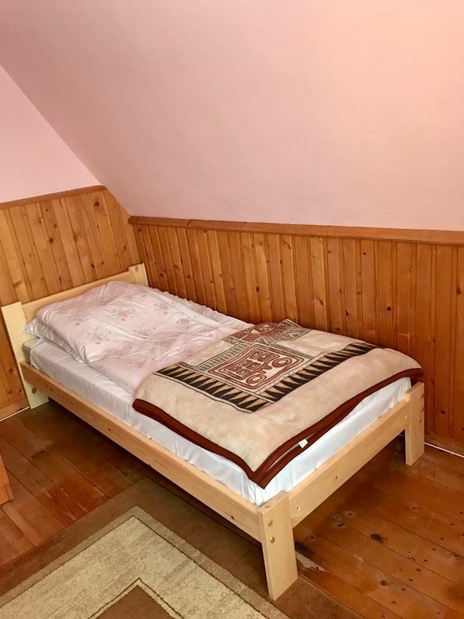 Pokoje Goscinne Буковина-Татшаньска Экстерьер фото