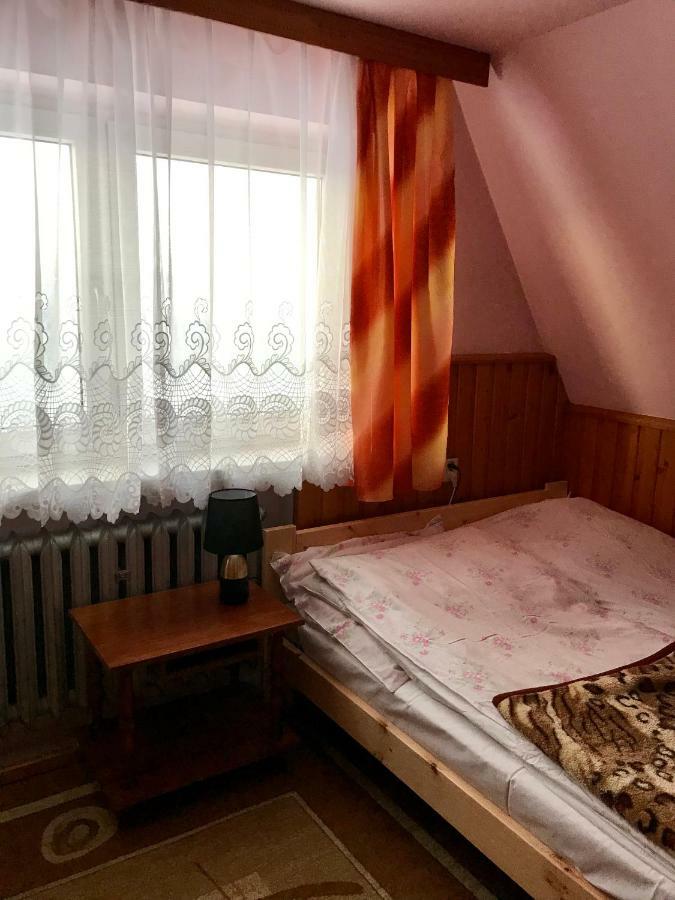 Pokoje Goscinne Буковина-Татшаньска Экстерьер фото